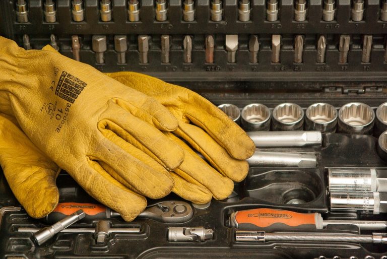gloves-1192164_960_720