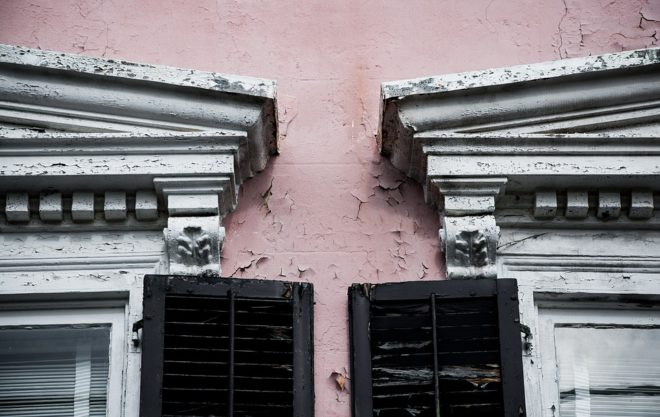 Travaux de réparation de fissures de façade